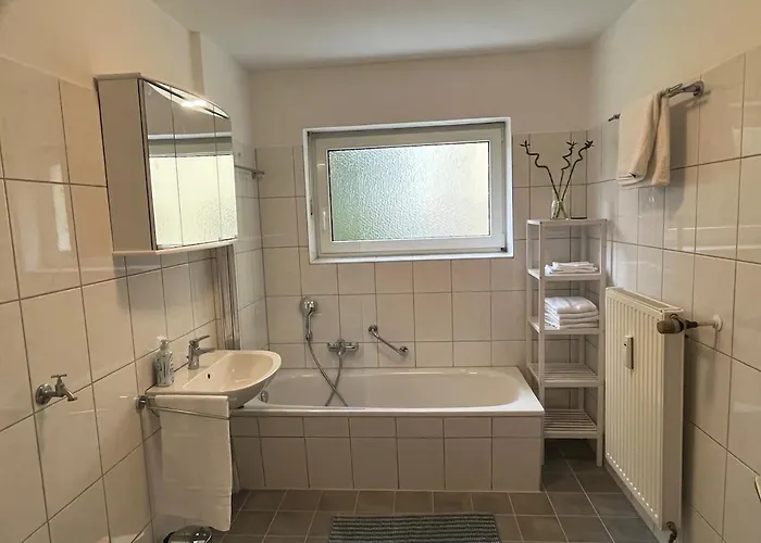 2-room With Balcony Within Walking Distance Of The Bridge 雷根斯堡